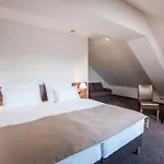 Gem Hotel