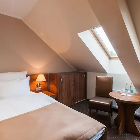 Gem Hotel
