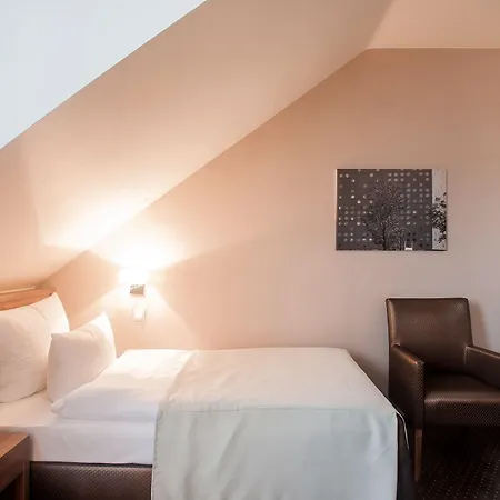 Gem Hotel