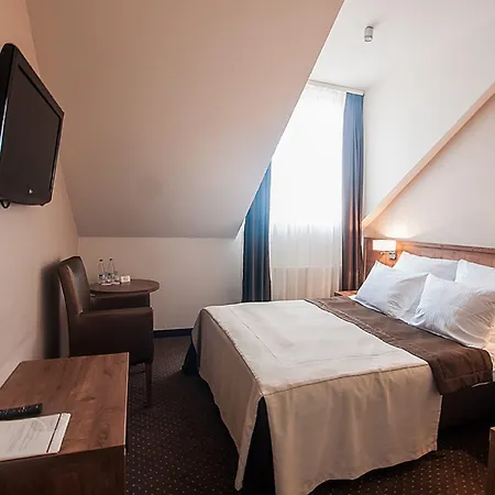 Gem Hotel
