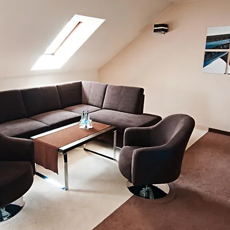 Gem Hotel